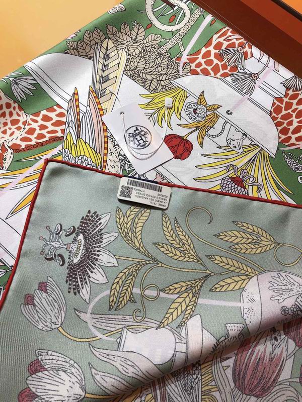 Hermes silk scarf 90X90cm E30 (20)